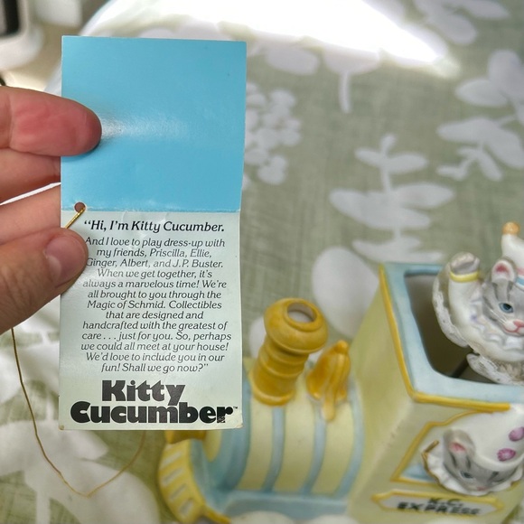 Vintage NWT Kitty Cucumber Music Box K.C. Express Home Decor Accent Art - Picture 12 of 14